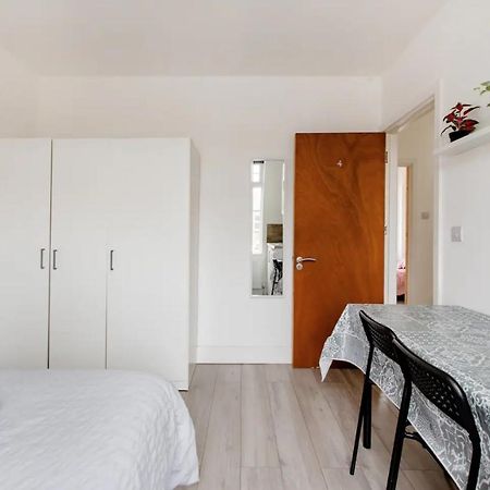 Double Room Edmonton Green, London N9 Exterior photo