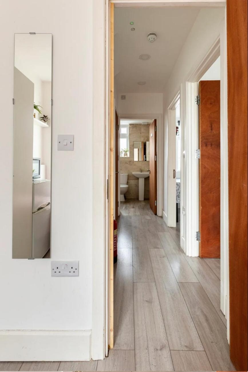 Double Room Edmonton Green, London N9 Exterior photo