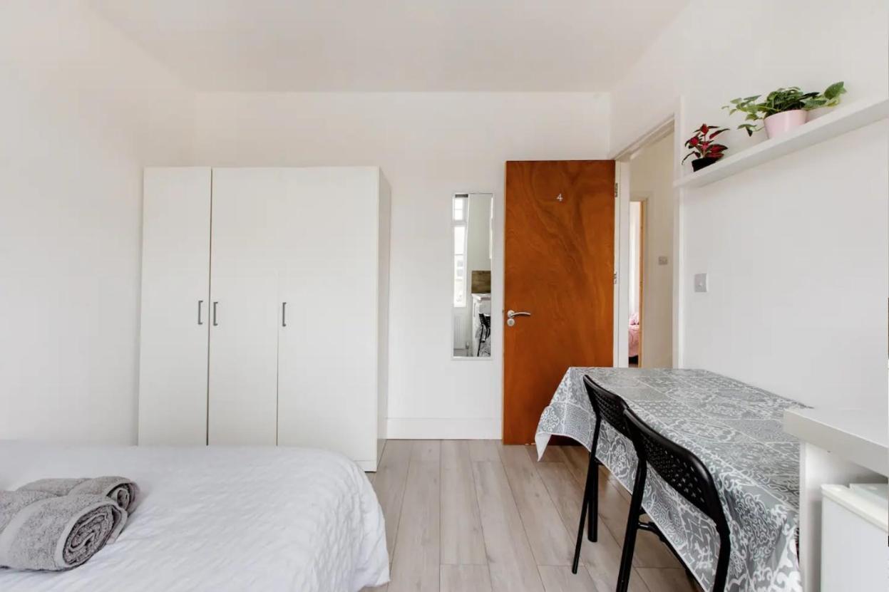 Double Room Edmonton Green, London N9 Exterior photo